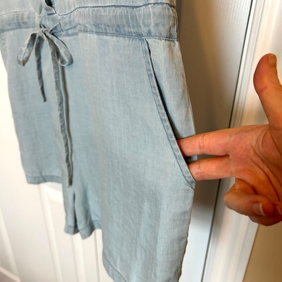 NWT Lakefield&Co Tencel Vintage Denim Look Shorts Romper Size Medium - Picture 5 of 14